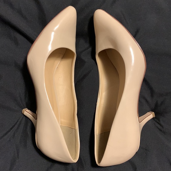 Call it Spring nude pumps - Picture 3 of 5